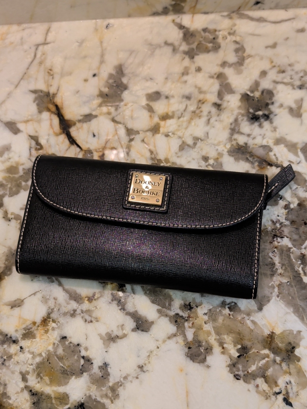 Dooney & Bourke Saffiano Wallet, Black winth Red Fabric Lining